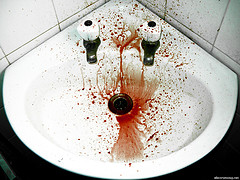 vomiting-blood-by-flashman-flickr