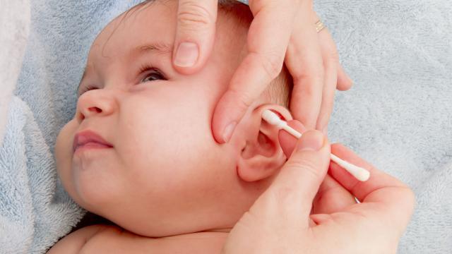 BHG047_cleaning-baby-ear-infections_FS